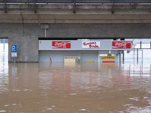innerhalb von 24 Stunden ist der Rhein so angestiegen